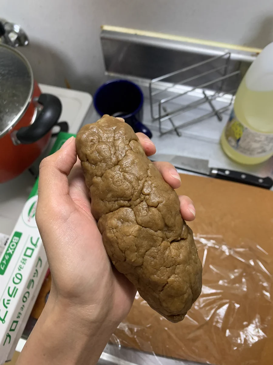 クッキーを作っていたはずなのに？とんでもないものを作り上げてしまうwww