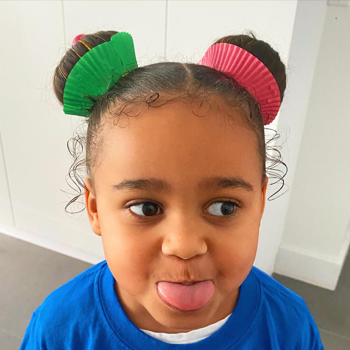 “Crazy hair day” at school, so we went with hair cupcakes 🧁