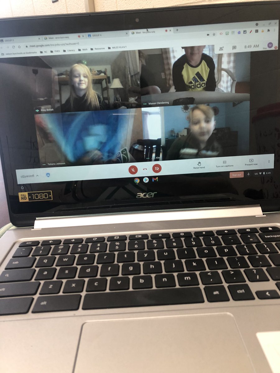megmiles16's tweet photo. Our first virtual play date was a big success! My virtual students had fun hanging out and being kids by playing UNO, stuffed animals, art, and building! Happy Friday! https://t.co/vkV2ofRv3G