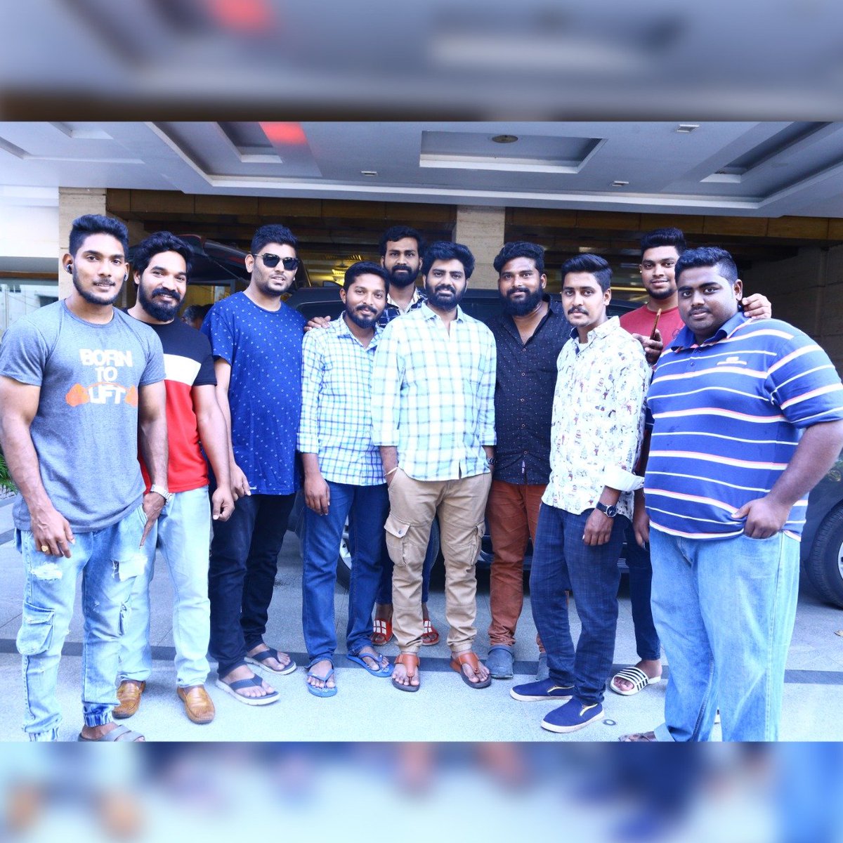 FilmyFocus's tweet photo. #Naandhi Press Meet At Rajahmundry!
Team expressed their happiness for making it a #BlockbusterJustice & Thanked Audience and Media For the Support!
@allarinaresh @vijaykkrishna @SatishVegesna @varusarath5 @SricharanPakala @ChotaKPrasad
@SV2Ent https://t.co/HzY3ulGceP