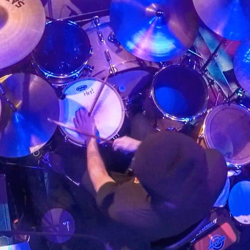 Robert_Leader's tweet photo. Many of my drum parts include a cross-stick pattern. I absolutely love the sound and how much it connects me to the snare drum, kit, and groove.
#Drums #Drummer #CrossStick #Groove #Beats #Kramdens #TheKramdens #CanadianMusic #LiveMusic #ForTheLoveOfLive https://t.co/qufu7LfqVB