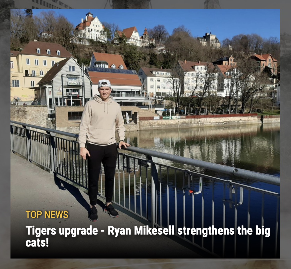 DavidPJablonski's tweet photo. Former Flyer Ryan Mikesell will start his pro career this weekend in Germany with the Tübingen Tigers. He arrived last week and had to quarantine until yesterday or today. https://t.co/NRNPyhg9aa https://t.co/yrICaGfwhP