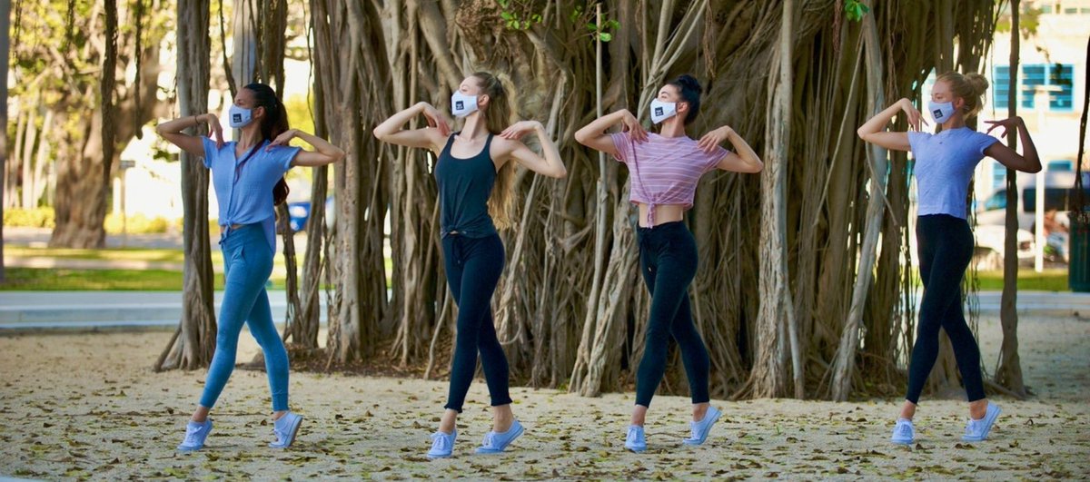 MiamiCityBallet's tweet photo. "...I am so glad that this idea has evolved into these pop-up performances, where we are able to give back to the community, despite these circumstances." - MCB dancer and pop-up choreographer Harrison Monaco #ToMiamiWithLove

Read more: https://t.co/EQFQOdnWi3 https://t.co/w5xynPOy1B