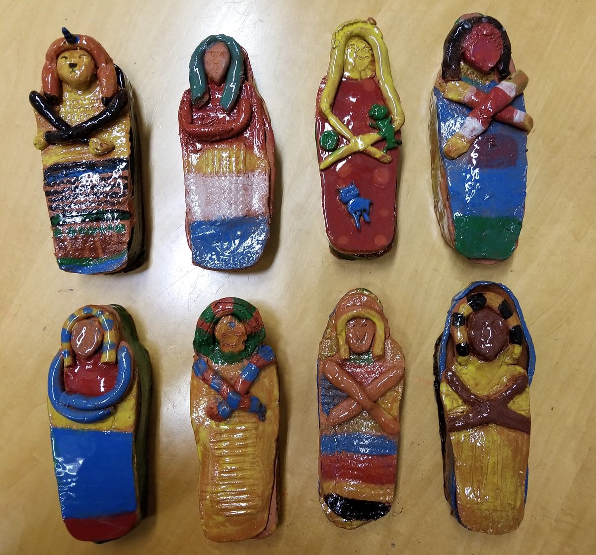 msbeamart's tweet photo. Never using gray clay for this project again - these sarcophagi are fabulous. https://t.co/FXfsPo2fsH