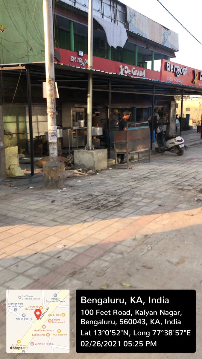 NammaBengaluroo's tweet photo. @blrcitytraffic @AddlCPTraffic @DCPTrWestBCP @DCPTrEastBCP @DCPTrNorthBCP @DCPTrSouth @CPBlr @BBMPAdmn @BBMPCOMM @CMofKarnataka @BSYBJP @BSBommai Shows how defunct + corrupt our law enforcement agencies like #btp  have become 
#FreeFootpaths
#FootpathsForPedestrians https://t.co/Se47xiuNtn