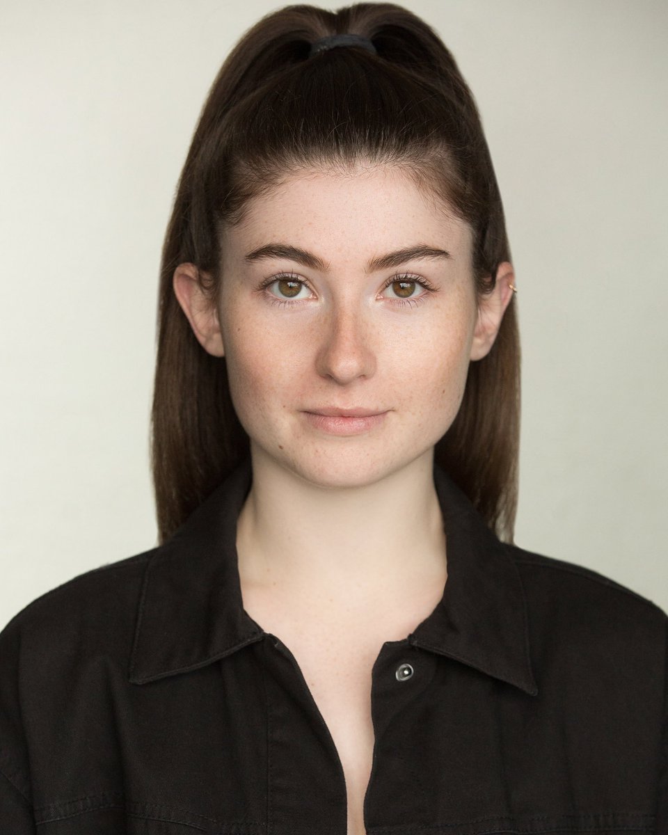 hollyellen18's tweet photo. #showreelshareday 
Hello! I’m a graduating actor from @ArtsEdLondon, based in London but originally from Scotland! 
My showreel is on my spotlight: https://t.co/Z2xWtTPR8o
#seekingrepresentation https://t.co/SBxgyTdAm3
