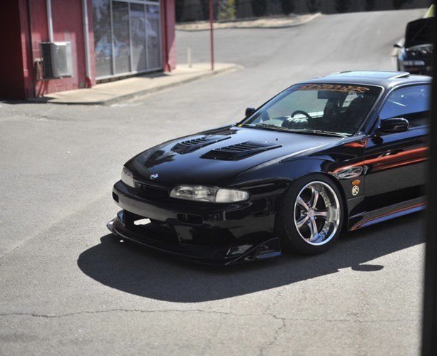 S15シルビア用の中古カーボンファイバー製ボンネット S15用 純正