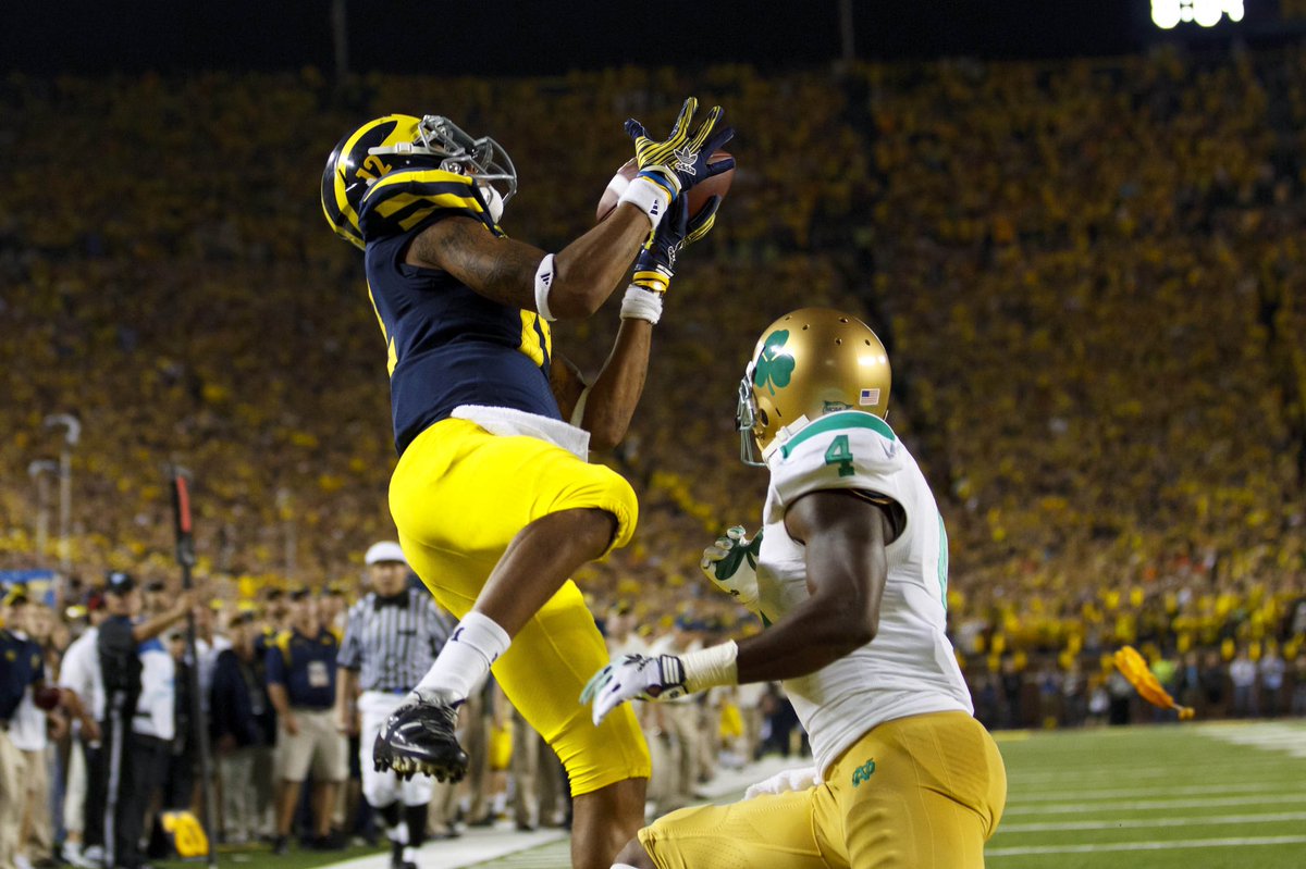 WarsenFF's tweet photo. @PFF @FFRobot7 thought we lost

I said, we have Denard Robinson and a minute left in the clock anything is possible. https://t.co/uGjtR4ls8z