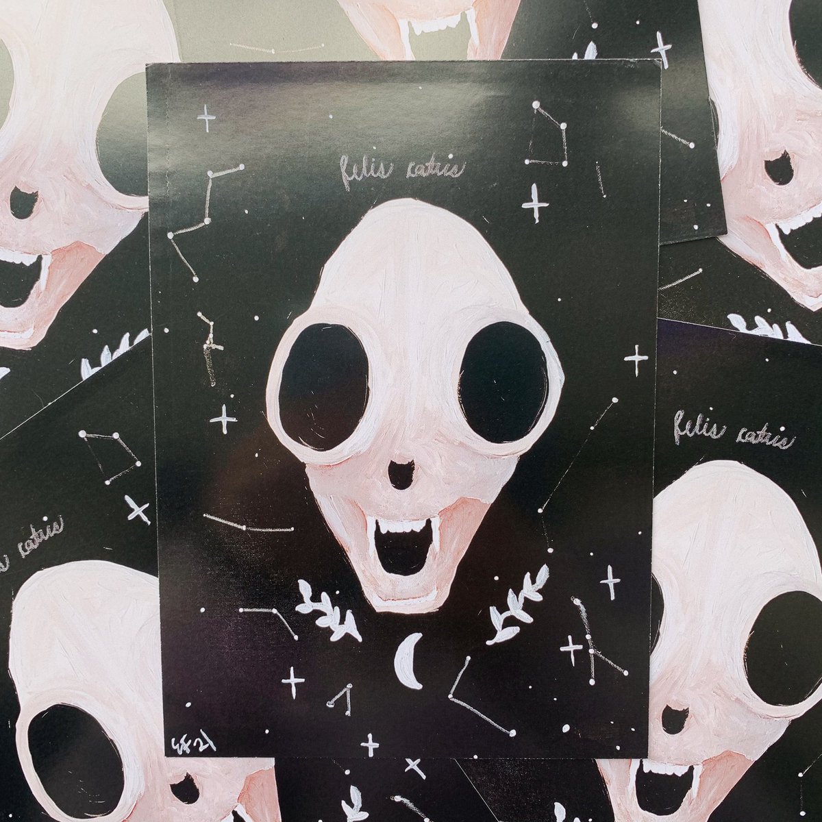 lunaremilie's tweet photo. i only need 3 more sales to hit my goal for february! 🖤✨

https://t.co/2RgVg0DGQP https://t.co/2hRg2Dhrix