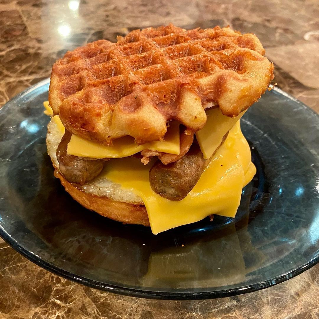 Bacon's Heir tweet media