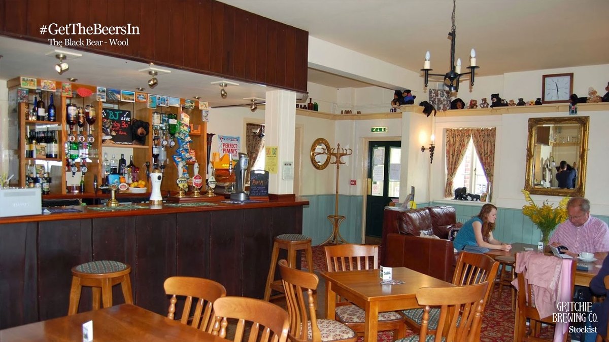 GritchieBrew's tweet photo. Get that pub feeling with these great backgrounds for your #GetTheBeersIn hangout on Friday's at 7PM — don't forget to tag @GritchieBrew and all your mates on the call for a chance to win some #GritchieBrew. https://t.co/8APH0QEUrs