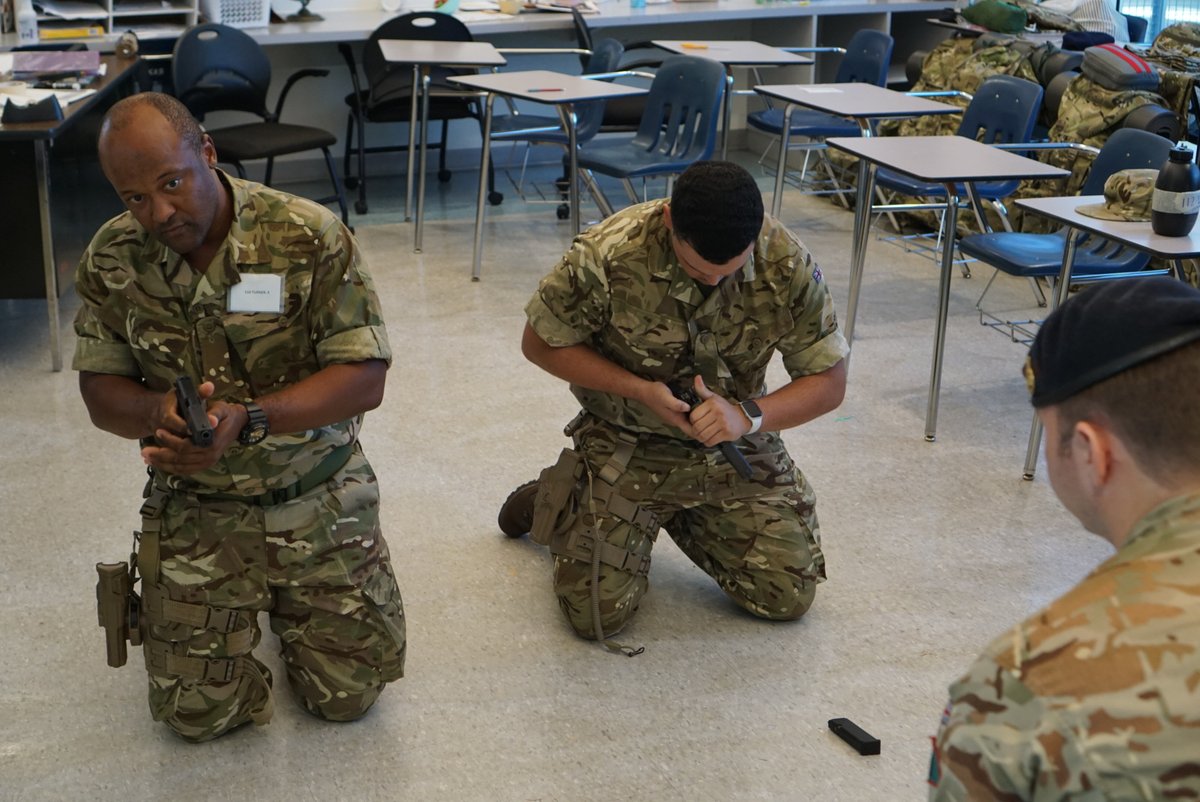 British Army 🇬🇧 tweet media