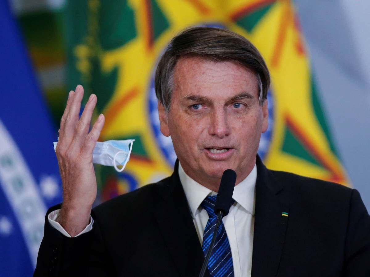DiarioElipse's tweet photo. 🇧🇷 | El presidente Jair Bolsonaro firmó un decretó que dota de cierta autonomía al Banco Central de #Brasil, implementando plazos definidos de 4 años en las gestiones de los presidentes de la entidad, que aún deberá ser propuesto por el Ejecutivo y aprobado por el Congreso. https://t.co/9IUuy6IzJN