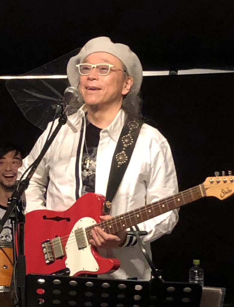 hvHnBYM8D4wpj63's tweet image. ［2月27日］ムーンライダーズ の白井良明さん、お誕生日🎂おめでとうございます🎊コロナが収まったら絶対❗️ゼッテェ‼️お江戸に遠征します‼️
#ムーンライダーズ 
#白井良明 
#forinstance
#ガカンとリョウメイ
#アートポートプロジェクト