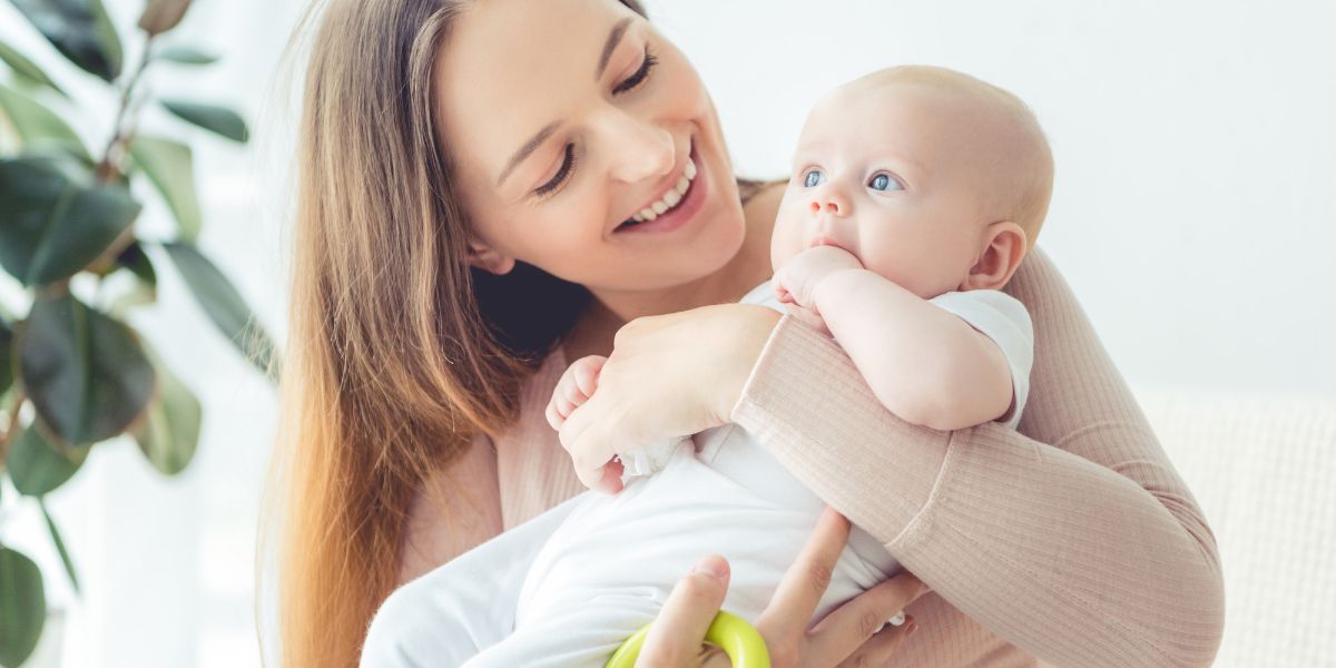 KidSmilesNC's tweet photo. Common Questions New Parents Have About Teething https://t.co/Hgw1yvduLg https://t.co/u6hXjXIBaH