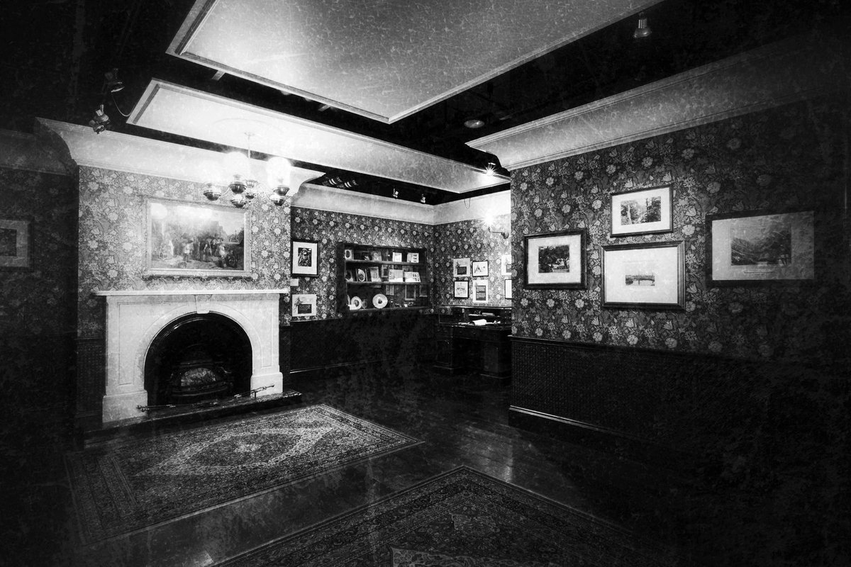 Very excited that a short film project featuring myself and <a href="/AshtonCarterUK/">AshtonCarterMagic</a> has been given the go ahead!  Here's the location.  More details in the next couple of weeks!   #seance #magic #science