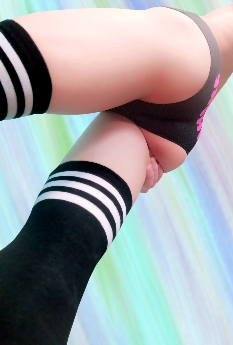 AaronUmekoo's tweet photo. Wanna touch this little a$$?😏
#femboy #fembois #sissyteen #sissybooty https://t.co/E11VVPwDxm