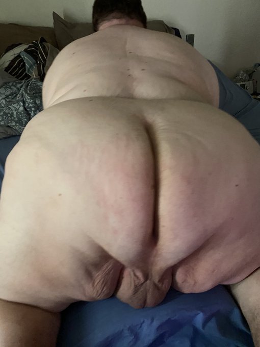 Spank me. https://t.co/We57frbQf4