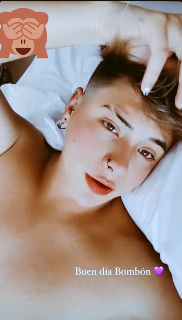 SarayEsquivel6's tweet photo. @XKevle A quien le dijiste bombón 😜 https://t.co/ilhErGPmb6