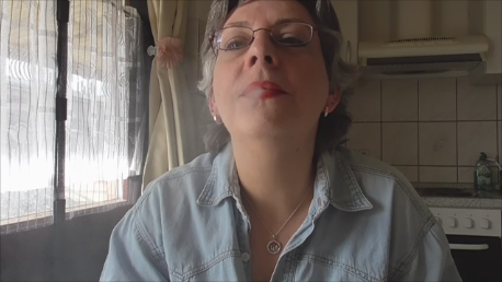 cashlady_vivian's tweet photo. #ClipUpdate - Rauchclip 1
https://t.co/0zxQJe65eQ
#CashLadyVivian #Findom #Geldherrin #Herrin #Rauchen #Mittelfinger #Geldsklave #Bosslady #Aschenbecher
@RTsubby @RTDoms @DailyFinDom @rtfindom https://t.co/oXF2LgMgHQ