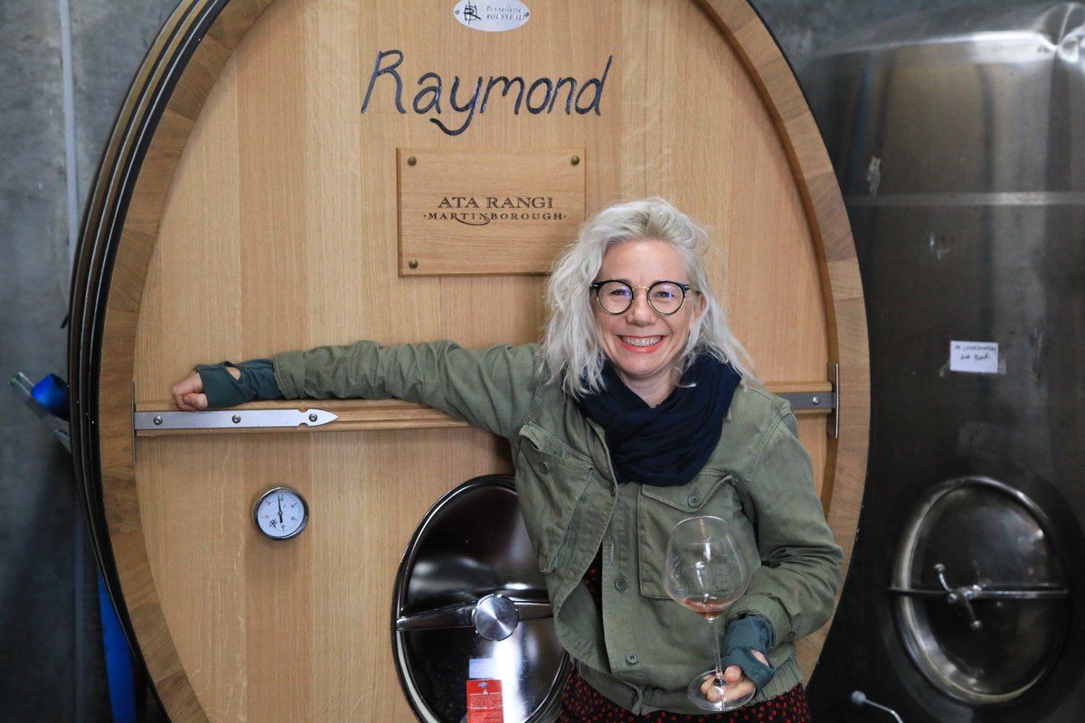 ClubOenologique's tweet photo. 40 years ago, @ata_rangi had just planted its first vines in Martinborough, New Zealand. @OliverStyles tracks the progress of the Pinot pioneer, and tastes three new single-vineyard releases... https://t.co/HBFwShFLlK https://t.co/D50ElhtELP
