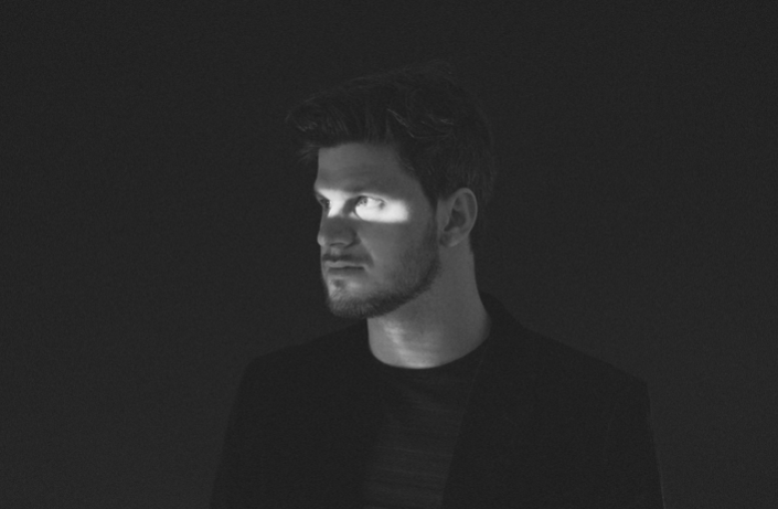 ClashMagazine's tweet photo. LISTEN: @Damien_McFly's 'Underneath My Skin' is an indie pop mantra... 

https://t.co/RkPz7WQYtb https://t.co/7t00zw8vQG