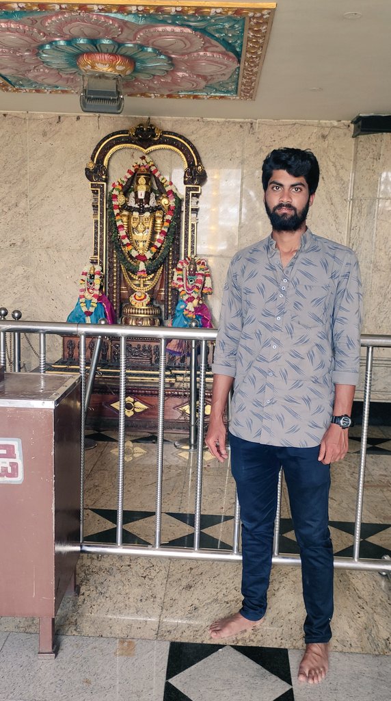 AjayPrabha33's tweet photo. 🕉️

#Blessed 🙏 #HareRamahareKrishna🛕
Nice to meet with you @koushikprabha #FounderPRF #teamprf 
.
.
.
#TeamPRF
#instalike #meetfriends #ɪɴsᴛᴀᴅᴀɪʟʏ
#instamemorials #makefresh #happytime 
#teamprf #prabhasrakshithafoundation #SpreadLoveAndLoveWillSpread https://t.co/2gVFEvTb9a