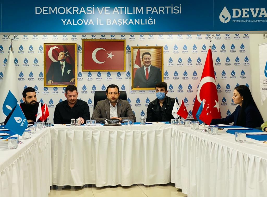 yalovayadeva77's tweet photo. İl Gençlik Çalışmaları Başkanımız Akif Balcan tarafından düzenlenen DEVA Gençlik Buluşması, İl başkanımız Mehmet Demirhan, Merkez İlçe Gençlik Çalışmaları Başkanımız Burak Üstün, il ve merkez ilçe yöneticileri ve genç partililerin katılımıyla gerçekleşti.
🌱💧🌱
#devagenclik https://t.co/NTz9CWjVCA