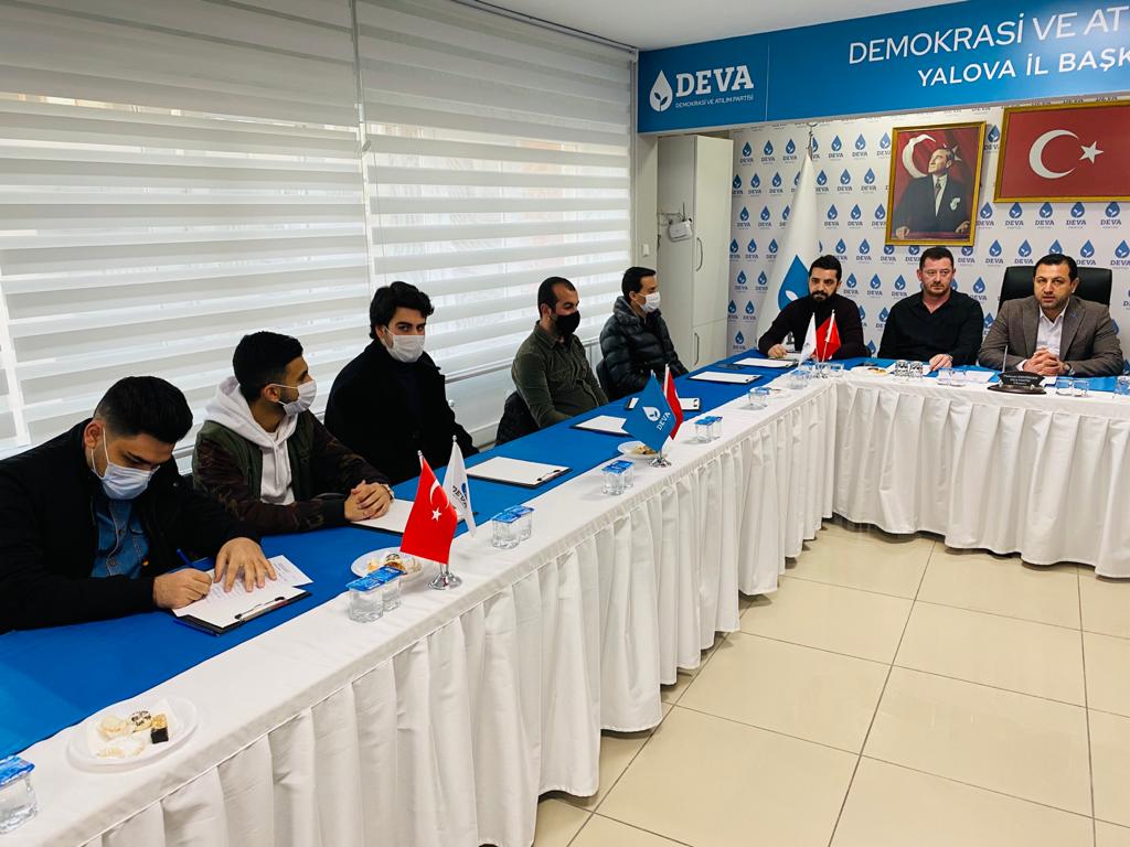 yalovayadeva77's tweet photo. İl Gençlik Çalışmaları Başkanımız Akif Balcan tarafından düzenlenen DEVA Gençlik Buluşması, İl başkanımız Mehmet Demirhan, Merkez İlçe Gençlik Çalışmaları Başkanımız Burak Üstün, il ve merkez ilçe yöneticileri ve genç partililerin katılımıyla gerçekleşti.
🌱💧🌱
#devagenclik https://t.co/NTz9CWjVCA