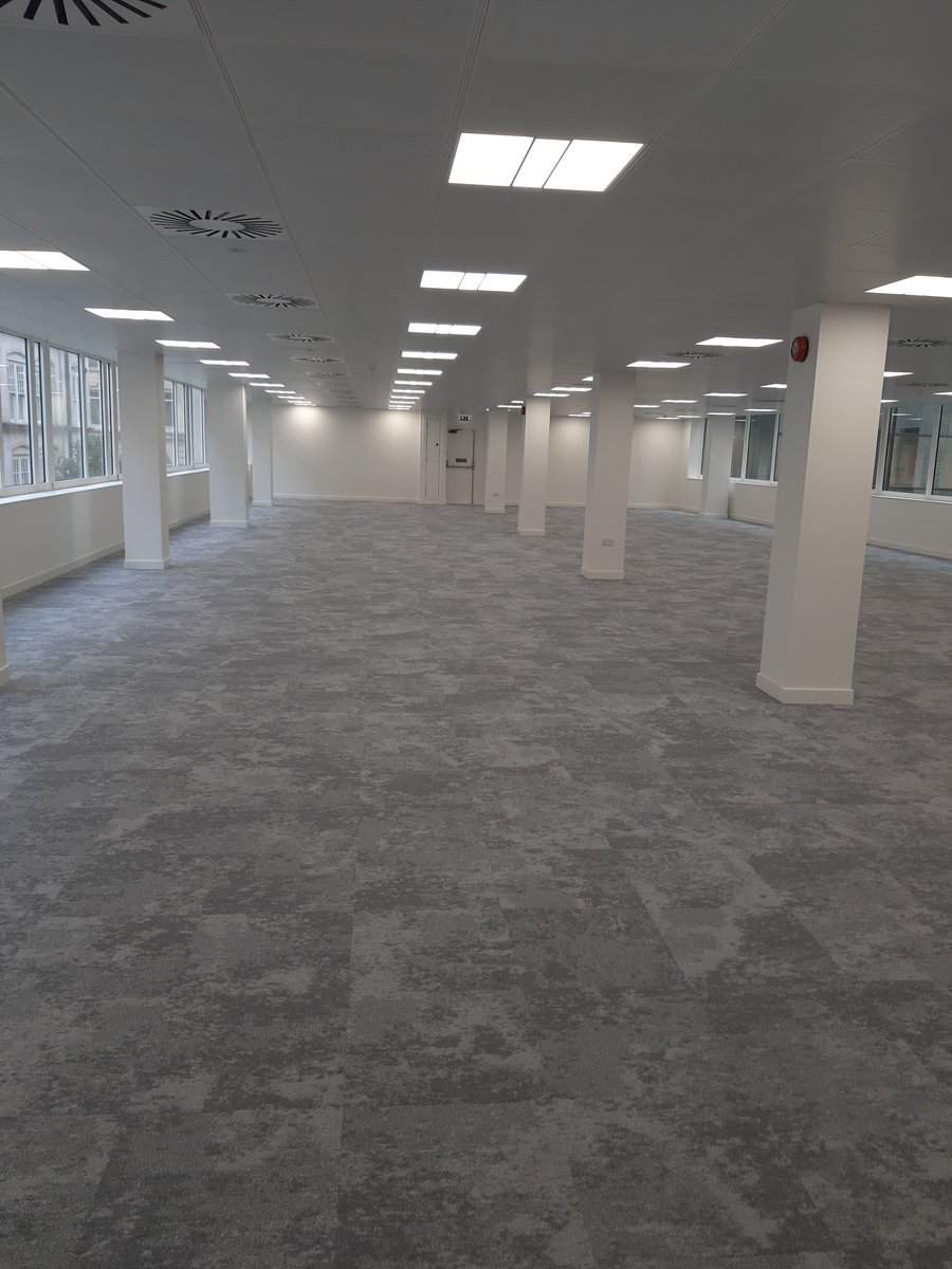 DCP_Surveyors's tweet photo. Great before and after shots of a luxury office fit-out for a client in central London.  We've been responsible for Project Managing the brief working closely with the client's Managing Agents @KinneyGreen and contractor @PeldonRose
#commercial #projectmanagement #DCP75Years https://t.co/7VGq1Wlojs