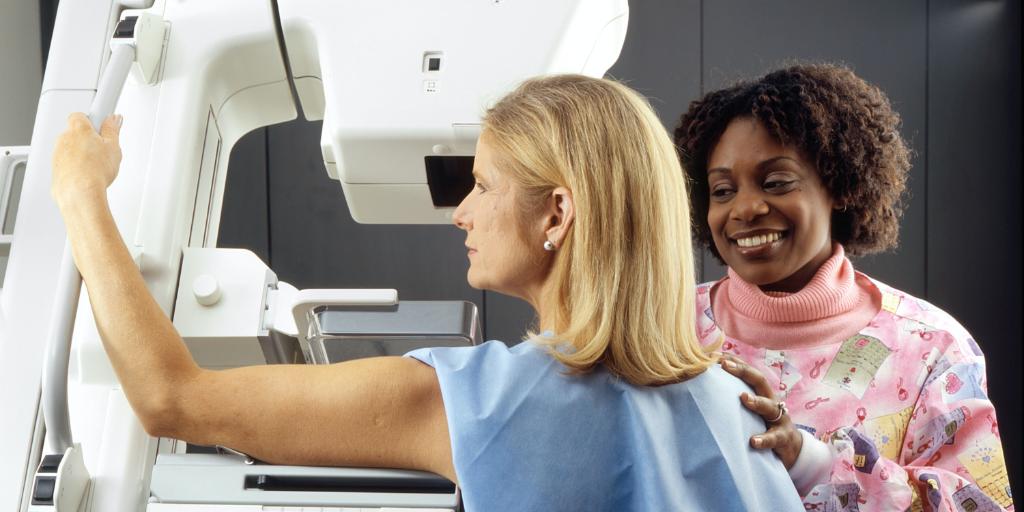 A new research study from @NorthwesternMed and @Google will explore whether AI models could help guide radiologists and reduce the diagnosis time for people whose mammograms show a higher likelihood of breast cancer. spr.ly/6012HYcKq