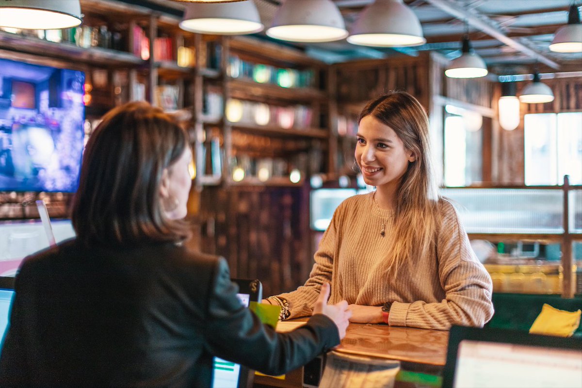 The term “always there” takes on a whole new meaning with The Stay Club reception team! Did you know our reception desks are open 24/7? 🤩