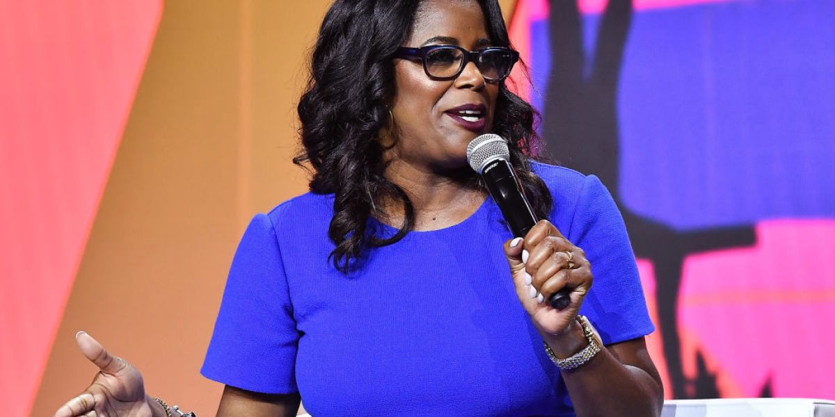 TonySells_'s tweet image. The Fortune 500 gets its third-ever Black female CEO dlvr.it/RtYQGp