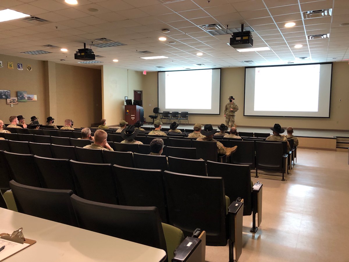 PeteGlassArmy's tweet image. #Leadwell and #Developothers, always take the time to conduct Leader Professional Development! Today the BDE discussed Counterproductive Leadership. Great to hear different perspectives.
@52ndArmorCmdt @316CAVBDE @ChapterUscaa @USAARMS