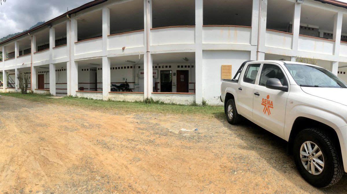 SENA_Antioquia's tweet photo. #AEstaHora| Articulamos acciones con @SENA_Caldas y nuestro Centro de Formación Minero Ambiental, para apoyar el proyecto de inversion para el Fortalecimiento Minero formulado por @GoberCaldas que impactará en el desarrollo de la población del municipio de Marmato. https://t.co/14NYjzT59j