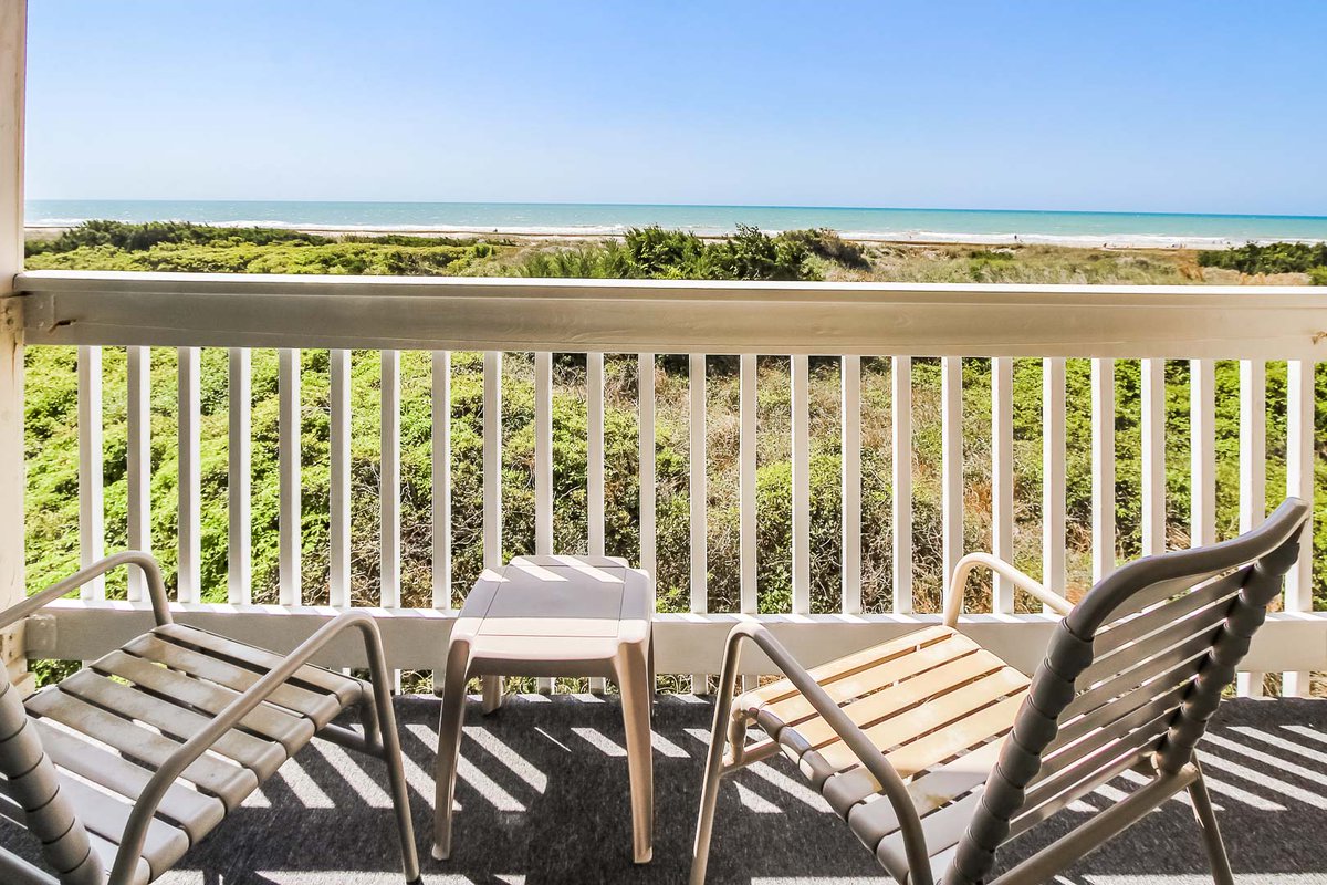 Trading Places tweet media