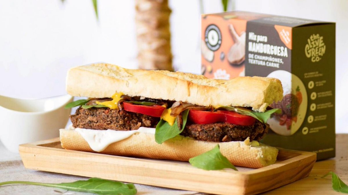 FoodpreneursCOM's tweet image. Introducing @thelivegreenco a LATAM-based #startup leading the #plantbased space after participating in the #Tastetech by @SigmaAlimentos program. 

The two companies have just joined forces to drive #plantbased clean label product development! 🌱🚀
#tastechbysigma #foodtech