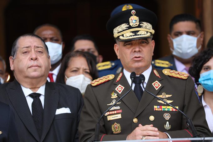 mippci_ven's tweet photo. #26Feb| 🇻🇪📢 ¡SEGUNDA ET DEL DÍA! ⏩  #ElEsequiboEsDeVenezuela

Venezuela plantea un diálogo directo en el marco del Acuerdo de Ginebra con la firmeza inamovible de un Pueblo que no está dispuesto a ceder nuestro territorio. ¡El Esequibo, es y pertenece a Venezuela! https://t.co/V248N8Bn1Z