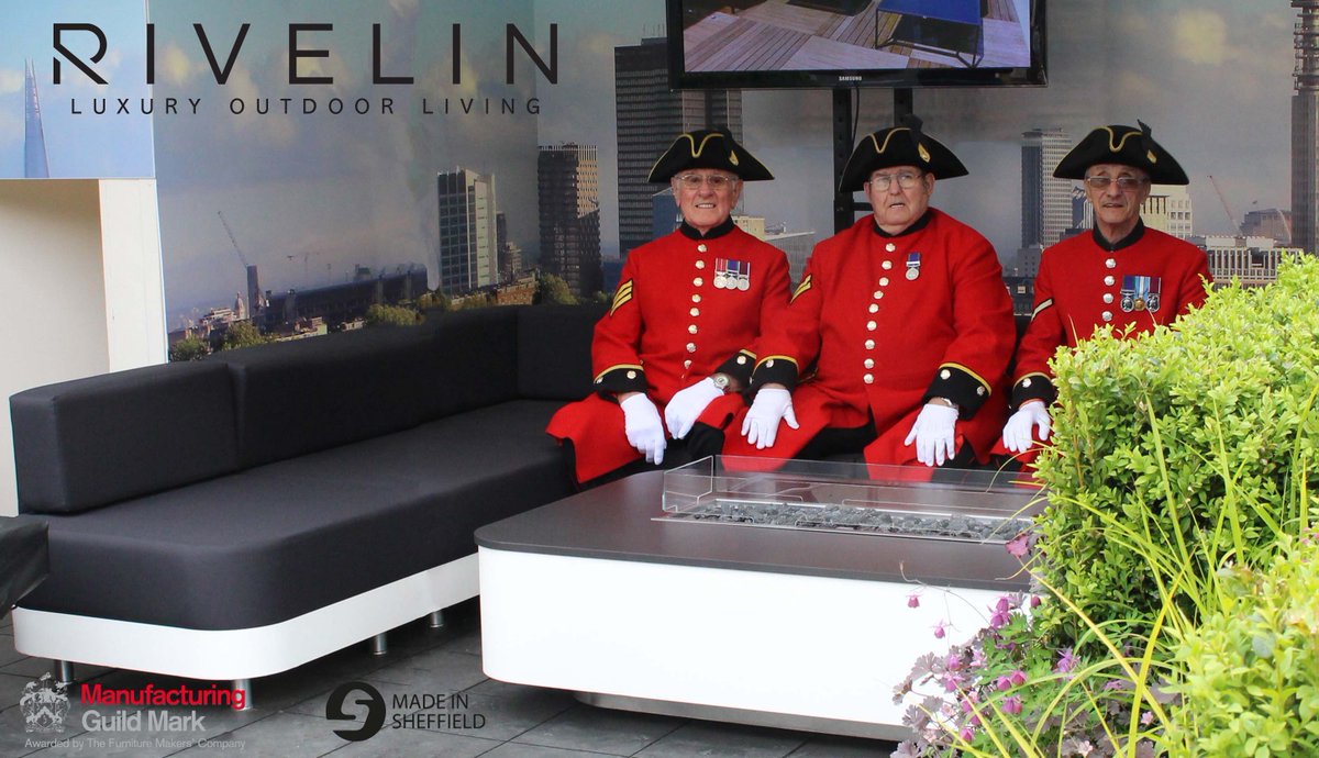 RivelinUK's tweet photo. Great photo from RHS CHelsea 2015, showing Chelsea pensioners enjoying the Rivelin Dubai gas fire table and matching outdoor  waterproof  furniture.  For your firepit requirements see https://t.co/y33S0Cpl7k  #MadeinSheffield #firepits https://t.co/bdNlWamkQF
