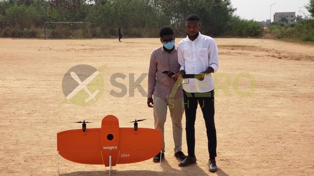 SKTAeroShutter_fr tweet media