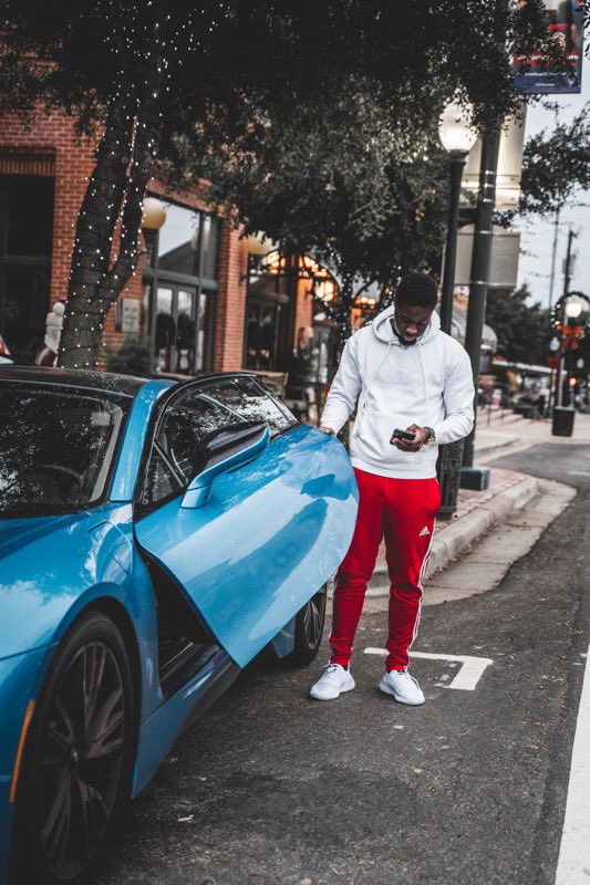 Do not disturb, busy catching that NU drop 💰
#momoforex #trader #forex #forextrader