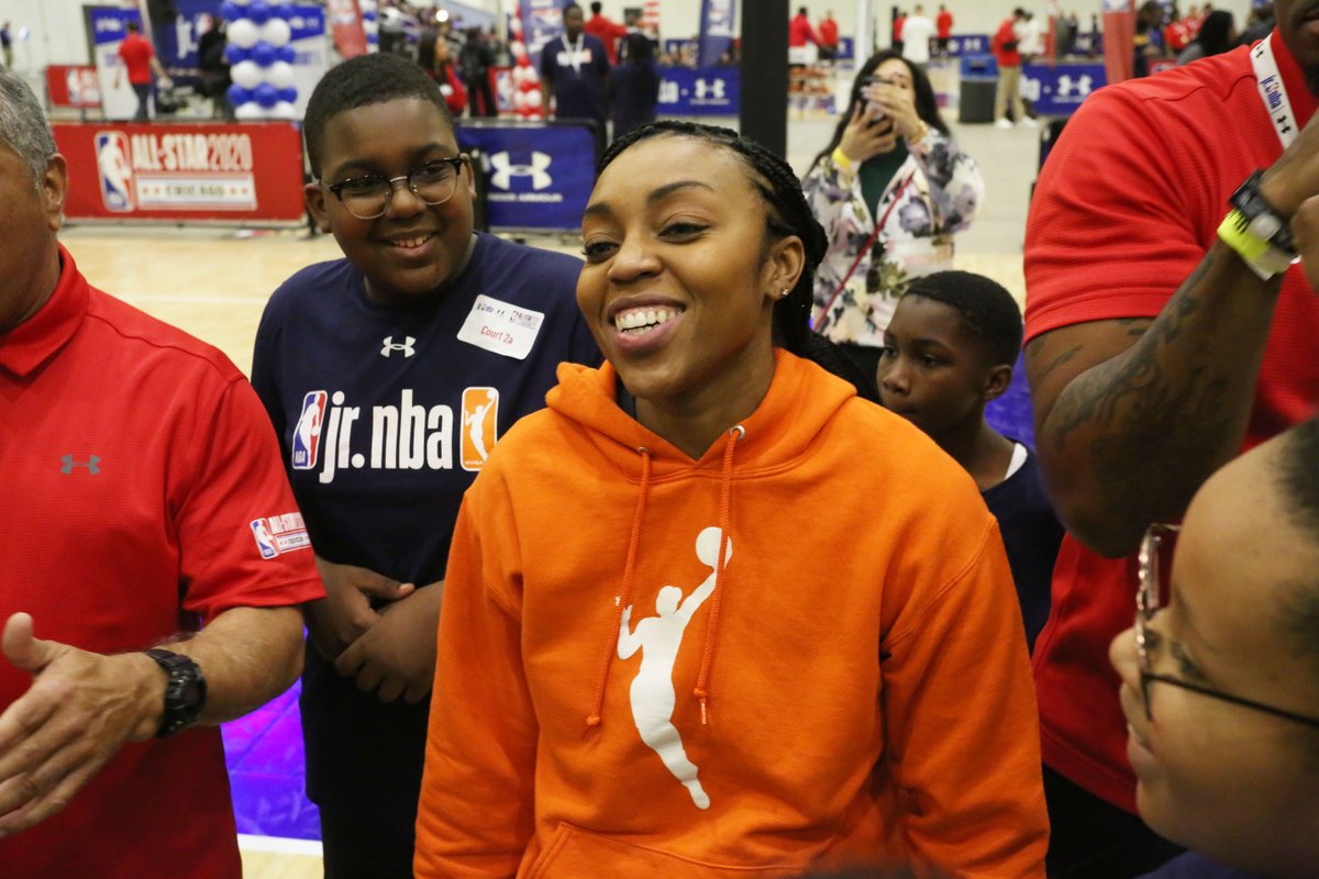 BleacherReport's tweet image. The Atlanta Dream are no longer co-owned by Kelly Loeffler

The team has been sold to an investor group including former Dream player Renee Montgomery