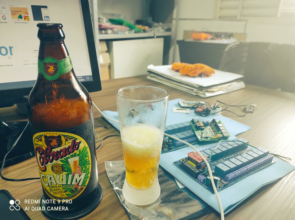 engereggae's tweet photo. Laboratório #BabaçuLAB da #sirineotechnologies desenvolvimento de projetos de #automação barata e fácil com #sambablack #iot  #wroombee #beespmf #tibee #esp32 #expressifsystems https://t.co/CgZHSYwSot