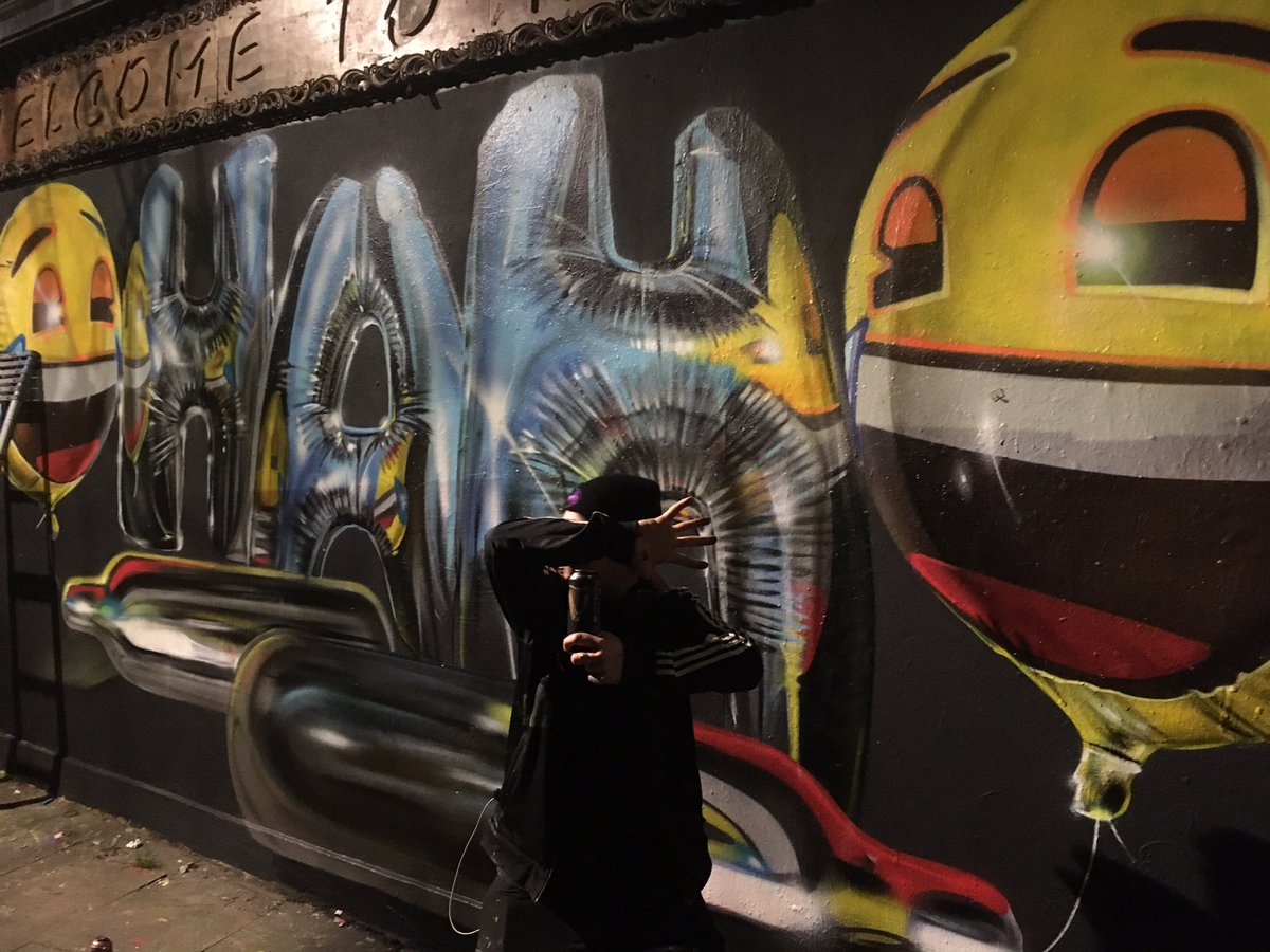 teppeikatori's tweet photo. I commute to work by bike (for social distancing reason), but you know other benefit? I met #fanakapan in action! #eastlondon #londongraffiti #ingf #rsa_graffiti #arte_urbano #graffitilondon #streetartlondon https://t.co/qEBzu426WX