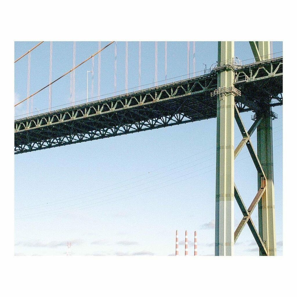halifaxnoise's tweet photo. From @scottscottscottscottscott — Say you live in Halifax without saying you live in Halifax. 🏭🌉
.
#halifaxnovascotia #halifaxlocal #symmetryhunters #symmetrybreakfast #symmetrykillers #allcitiesarebeautiful #allcities #bridgesofinstagram #architectu… https://t.co/VfAFDQQPoy https://t.co/7bzdh3xsnH