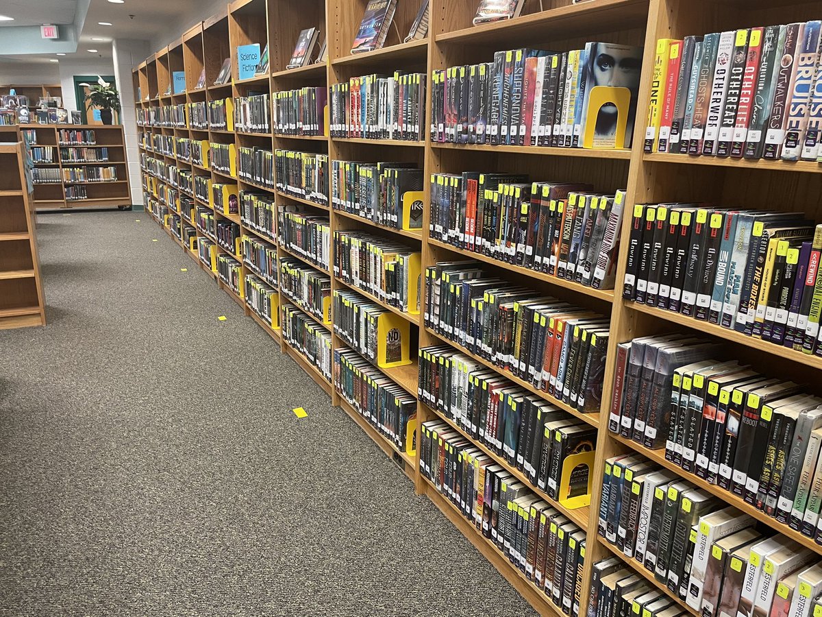 The BRMS library is ready to host our 1st in-person classes in almost a year. We are ready with masks, sanitizer, and social distancing! Keep reading BRMS! <a href="/PWCSNews/">PWCS</a> #PWCSLibraries @BullRunMS