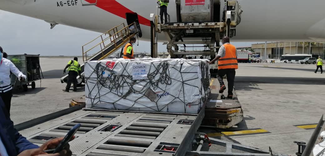 Thanks to <a href="/EU_Commission/">European Commission</a>, EU Member States &amp; <a href="/EIB/">European Investment Bank</a> through #TeamEurope and all donors for their generous support to #COVAX to help more countries in Africa receive 1st COVID-19 vaccines

🌎#VaccinEquity  = Solidarity in action