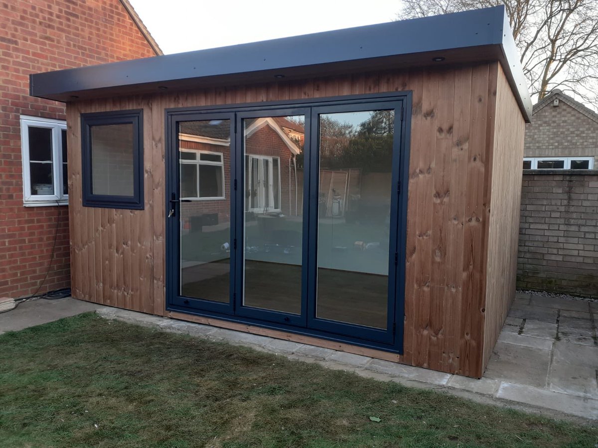 meritgpltd's tweet photo. Great end to the week! How good does this studio look with the sliding doors?! 😍 https://t.co/QCgHqATjRC