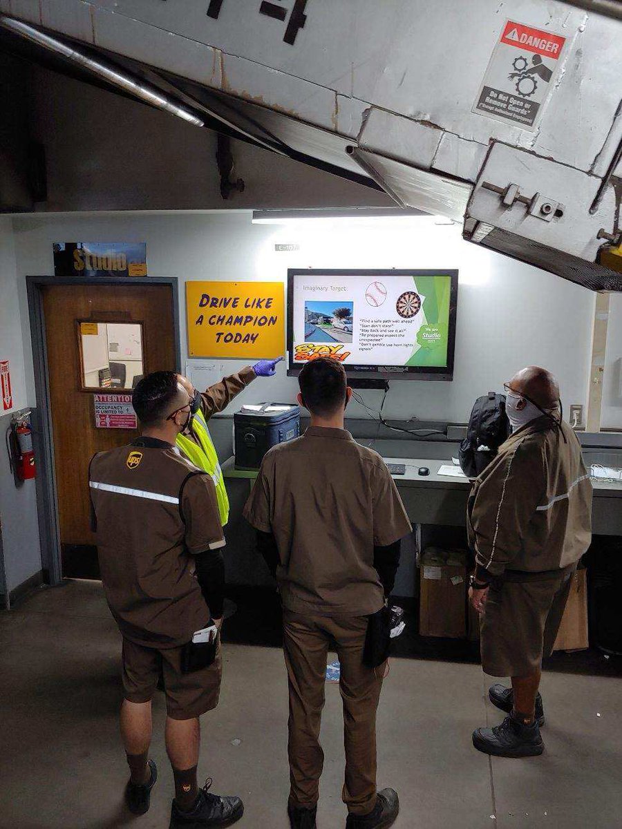 StudioUps's tweet image. Studio CHSP Tier 3 prevention, HOR, Demo and Discussion with some of our newest drivers. #staycalmhavefun @jrindafernshaw @DEncaladeUPS @hrbobbyups @jt_ups @KellyDeblaere @melirere