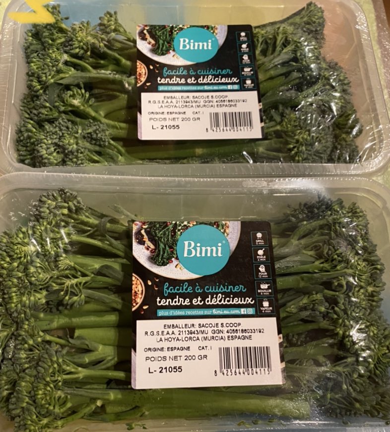 Entre le brocoli mal aimé des enfants et le « Bimi » à croquer à l’ #Apero ou à griller à la #plancha 😉😉 il y a le savoir-faire du semencier Sakata à <a href="/Angers/">Ville d'Angers</a> qui consacre 15% de son budget à l’ #innovation 
Des années de recherches scientifiques coûteuses mais fructueuses.